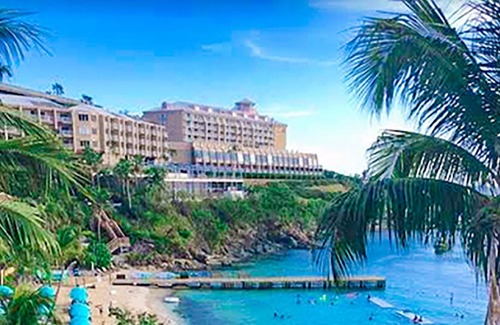 Flag Hill Complejo | Gorgeous Beachfront Frenchman's Cove Resort + Amenities, 3-Bedroom Villa