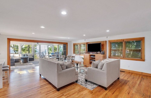 Northville Casa | Gorgeous beachfront home with direct beach access, private terrace,...