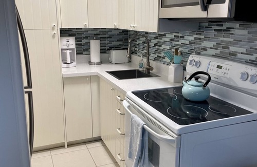 Key Biscayne Condominio | Precioso condominio con playa elegante en alquiler !!!!