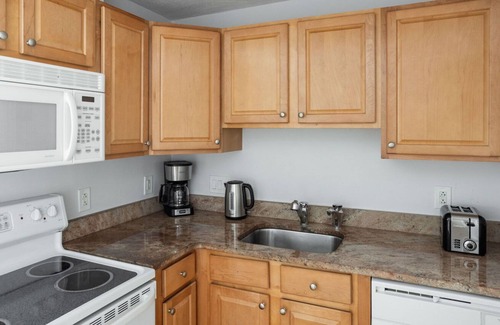 St. Elizabeth's Apartamento | Gorgeous Brighton 1BR nr Sutherland Rd Green Line, by Blueground