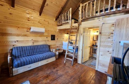 Scio Casa | Gorgeous Cabin Great for Family Getaways in Ohio