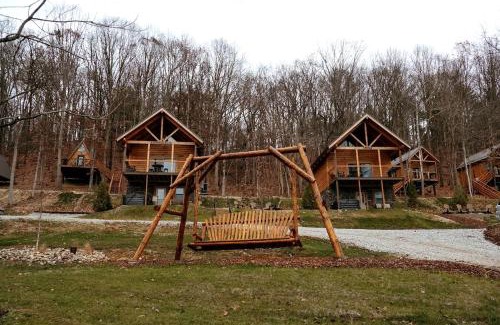 Scio Casa | Gorgeous Cabin Great for Family Getaways in Ohio