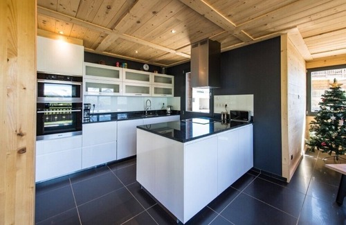 La Toussuire Chalet De Esquí | Chalet en las pistas con piscina y cine en casa.