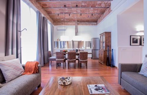 Sant Antoni Apartamento | ¡MAGNÍFICO CENTRO DE LA CIUDAD! por Ramblas y Passeig de Gracia!