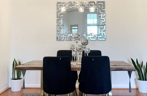 Town Center Condominio | Gorgeous condo in desirable Columbia Town Center