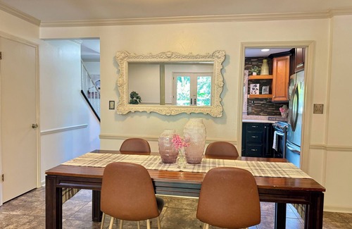 Hoover Casa | Gorgeous & Conveniently Located Townhome - Hoover/Vestavia - UAB - Met
