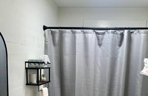 Powell Cabaña | Gorgeous Cottage 15 minutes from Downtown Knoxville!