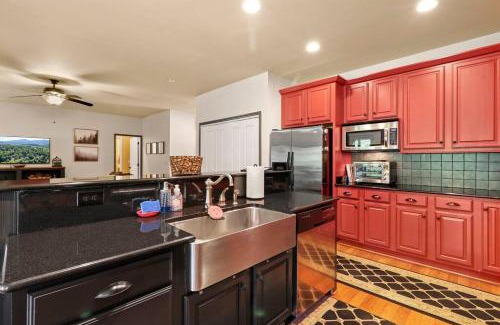 Boone Casa | Gorgeous Cottage with Hot Tub in Boone NC!