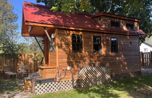 Southgate Triangle Casa | Gorgeous custom tiny home in central Missoula