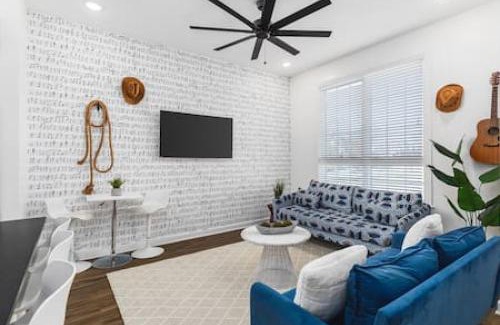 Cleveland Park Casa | Gorgeous East Nashville House with Rooftop Patio, Garage, 9 Beds, 3 Miles to Downtown
