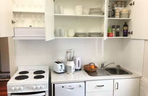 West Perth Casa | Hermosa casa estilo federación en West Perth casa con wifi y estacionamiento gratuito