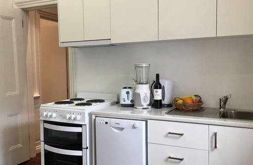 West Perth Casa | Hermosa casa estilo federación en West Perth casa con wifi y estacionamiento gratuito