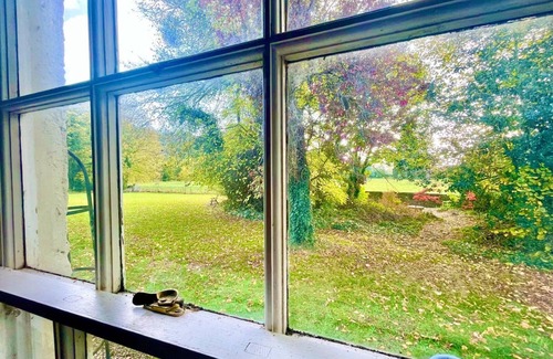 Monkswood Cabaña | Gorgeous Georgian Cottage, Hampers, Fast Wifi, Pets Welcome!