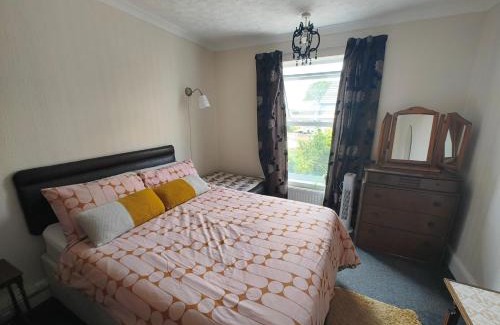 Hopton Casa | Gorgeous Gorleston holiday home