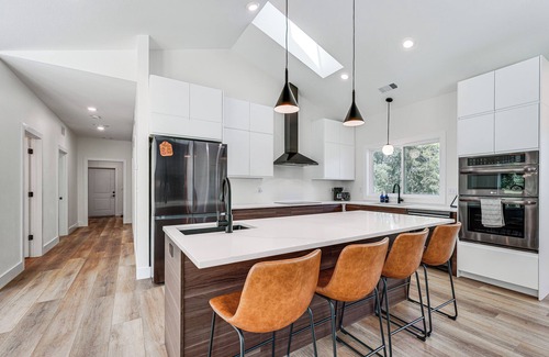 Harrison Casa | Gorgeous Harrison Getaway w/ Patio & Kayak!