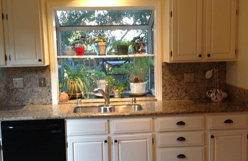 Hayward Casa | Lovely Hayward Hills Home