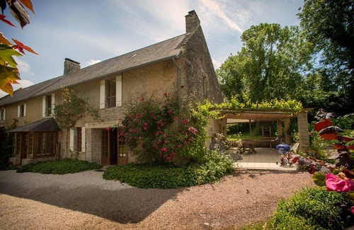 Monfreville Cabaña | Hermosa casa desde casa - Pond Cottage