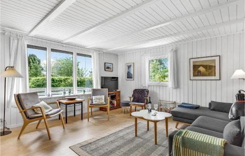 Hvidbjerg Strand Casa | Gorgeous Home In Børkop With Kitchen