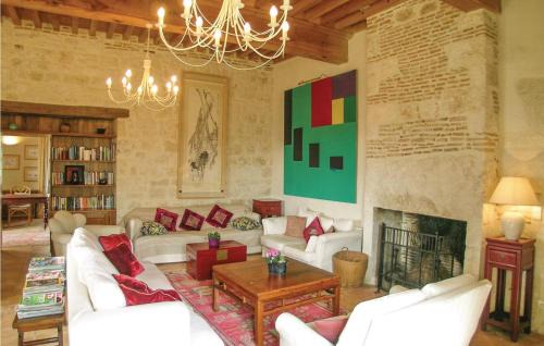 Beauville Casa | Gorgeous Home In Beauville