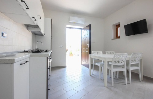 Marina di Casal Velino Casa | Gorgeous home in Casalvelino with WiFi