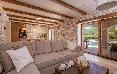 Businci Casa | Gorgeous Home In Cera With Wifi