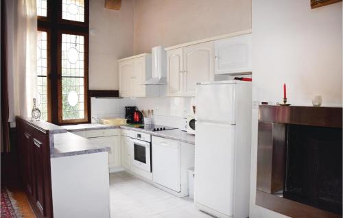 Chinon Casa | Gorgeous Home In Chinon With Wifi