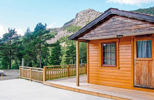 Dirdal Casa | Bonita casa en Dirdal con cocina