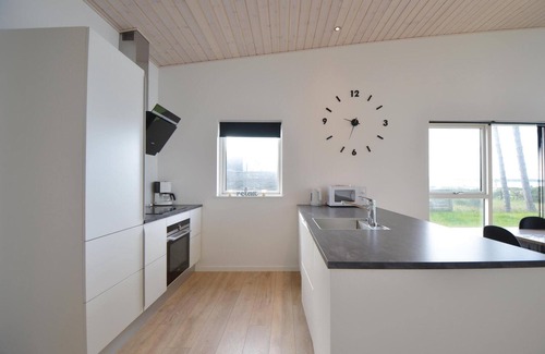 Vibæk Strand Casa | Bonita casa en Ebeltoft con cocina