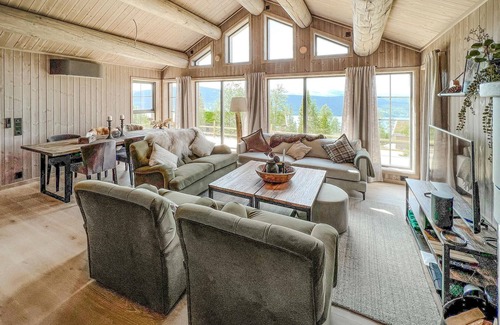 Sor-Fron Casa | Preciosa casa de 4 dormitorios en Gålå