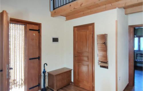 Groznjan Apartamento | Gorgeous Home In Groznjan With Wi-Fi