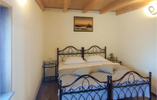 Groznjan Apartamento | Gorgeous Home In Groznjan With Wi-Fi
