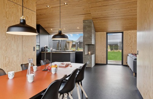 Bratten Strand Casa | Impresionante casa en Jerup con sauna