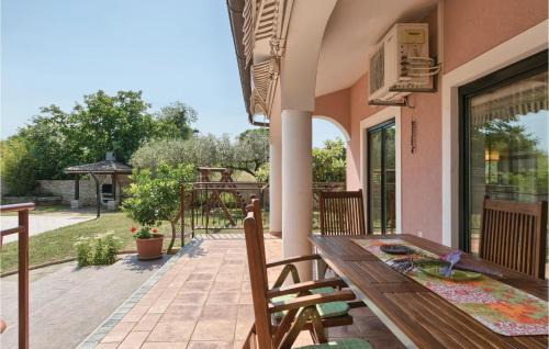 Kavran Casa | Gorgeous Home In Krnica