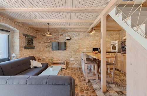 Prodol Casa | Preciosa casa en Krnica