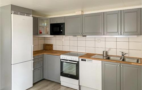 Hagaby Casa | Gorgeous Home In Löttorp With Wifi