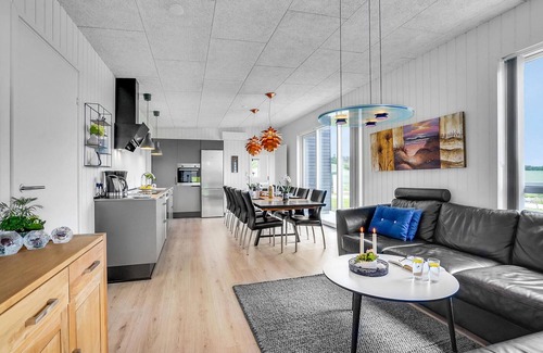 Hjarbæk Casa | Preciosa casa en Løgstrup con cocina