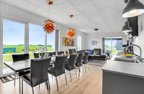 Hjarbæk Casa | Preciosa casa en Løgstrup con cocina