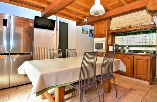 Arles Casa | Preciosa casa en Moulès con WiFi