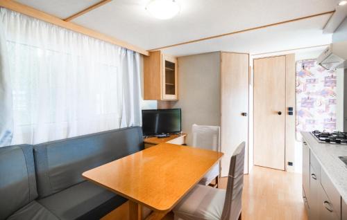 Murvica Casa | Gorgeous Home In Nerezisca With Wifi