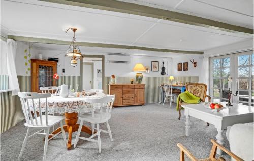 Ørsted Casa | Gorgeous Home In Ørsted With Kitchen