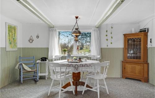 Ørsted Casa | Gorgeous Home In Ørsted With Kitchen