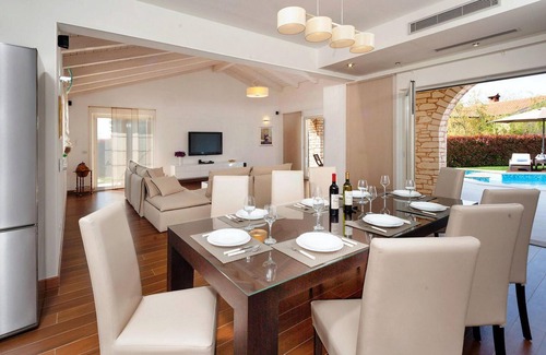 Labinci Casa | Preciosa casa en Porec
