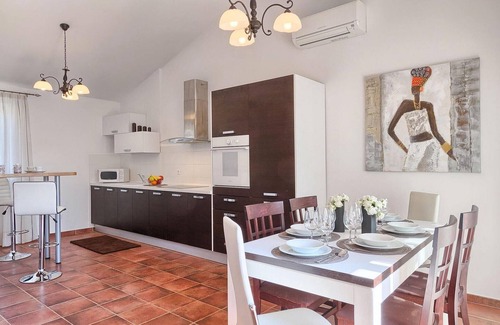 Brnobici Casa | Villa Girasole