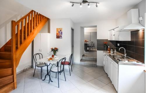 Privas Casa | Gorgeous Home In Privas With Sauna