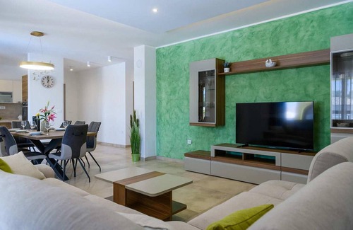 Nedescina Casa | Preciosa casa en Rabac con WiFi