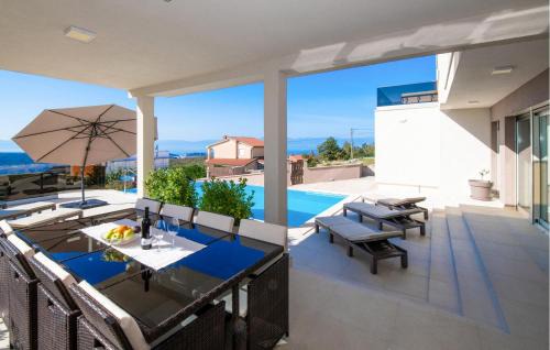 Smrika Casa | Gorgeous Home In Smrika With Sauna