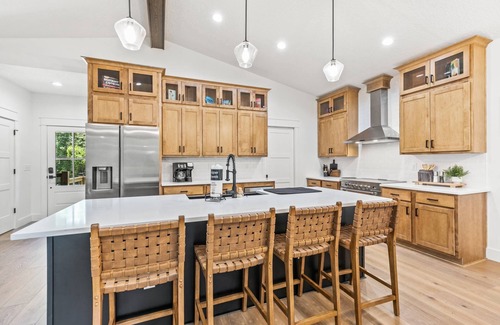 Middleburg Casa | Gorgeous Brand New Home on the Black Creek, 2 firepits, Peaceful Views