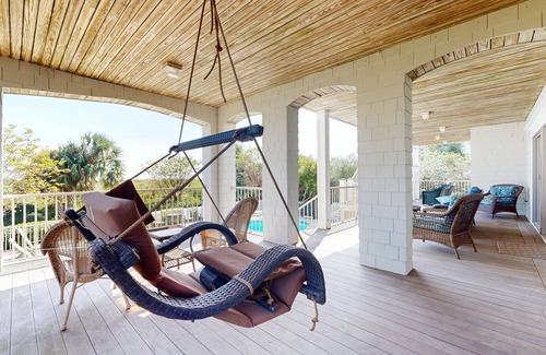 Seabrook Island Casa | Lujosa casa con vistas panorámicas al océano, elevador, piscina privada y jacuzzi.