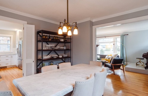 Lynnhurst Casa | Gorgeous Home - Walk to Lake, Restaurants, Shops, Trails!