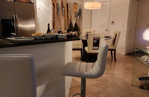 Naples Condominio | 2017 ESPECIAL !! No durará !! 2 PCKG dormitorio. Diciembre / Enero LLAME AHORA !!